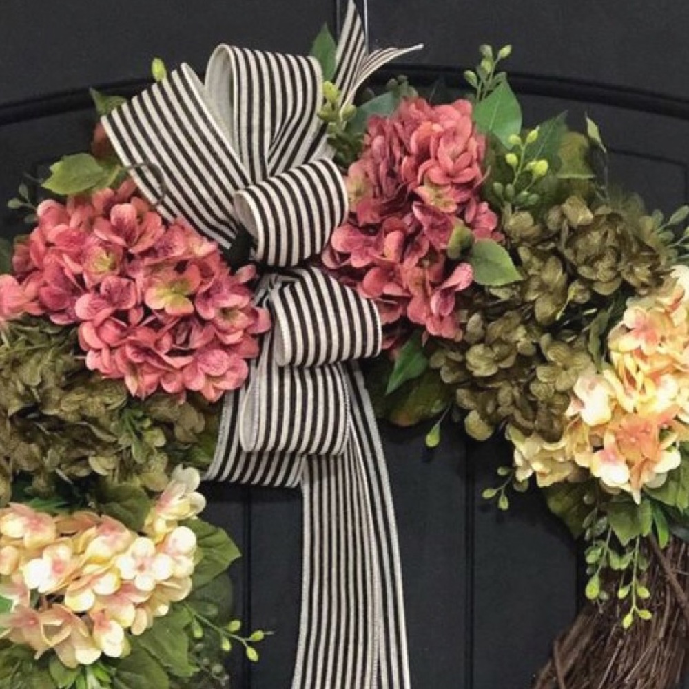 Floral Wreath   (choose your favorite colors) - Picture 2 of 2